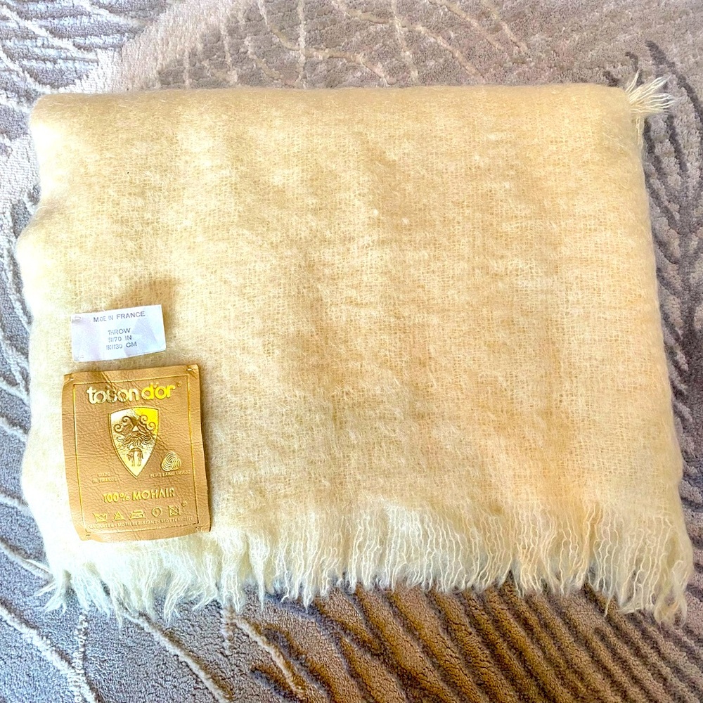 Vintage Toison D’or 100% Mohair Blanket Throw. Never used. Beautiful